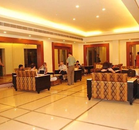 Blue Lily Beach Resort,Пури Екстериор снимка