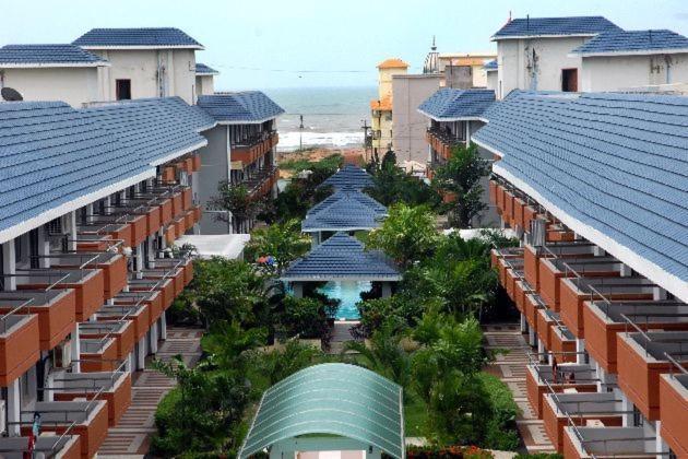 Blue Lily Beach Resort,Пури Екстериор снимка
